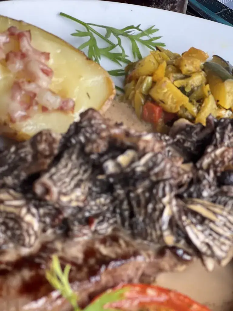 Mathyas W_Restaurant la Marine_Port-sur-Saône_review