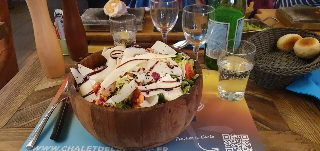 Diane Hürlimann_LE CHALET DE LA PLAGE_Port-sur-Saône_review