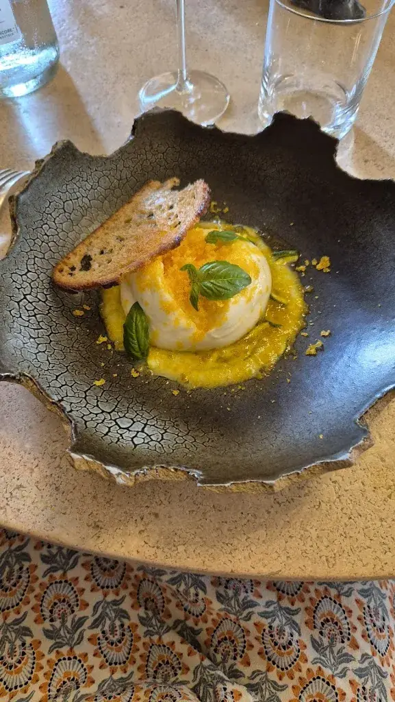 Jean-Marc Buguellou_Restaurant La Table - Maison Lobies_Chevannes_review