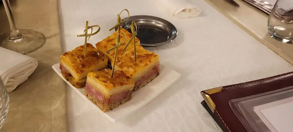 Menu_Restaurant l'Aquarelle_Pont-de-Roide-Vermondans_image_8