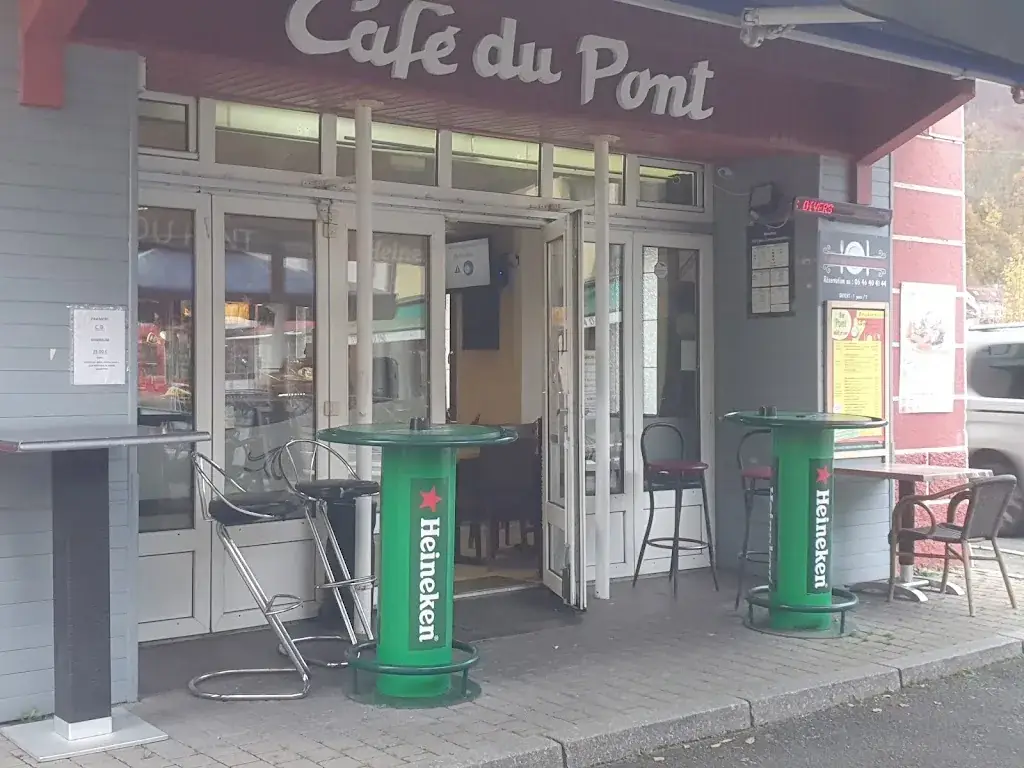 BAR DU PONT ristorante a Pont-de-Roide-Vermondans