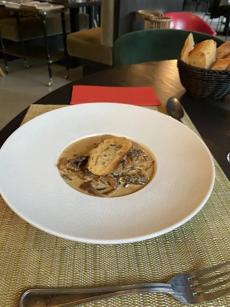 LBesac_Restaurant l'Horlogerie_Champvans-les-Moulins_review