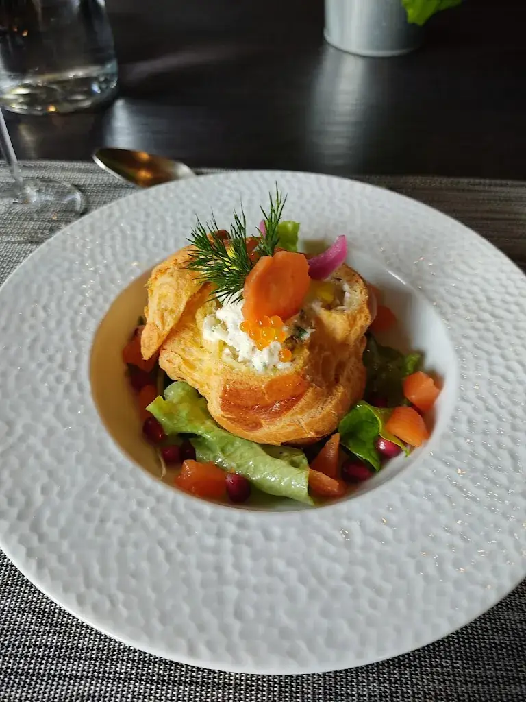 Josiane Bettin_Restaurant l'Horlogerie_Champvans-les-Moulins_review
