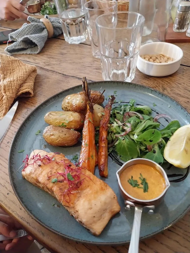 Franck De wit_Auberge de la Gare_Pougues-les-Eaux_review