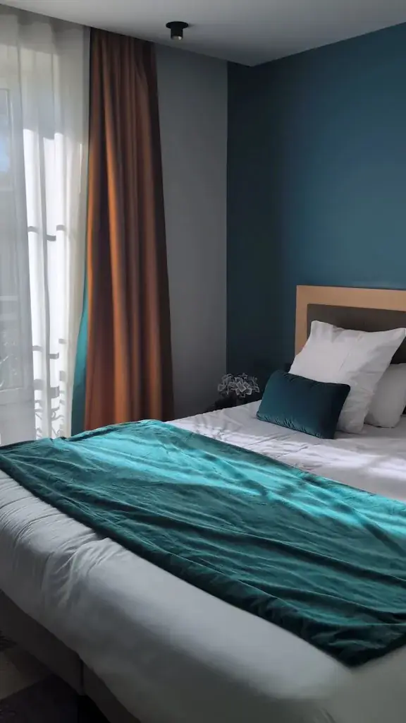 The Originals Boutique, Hôtel des Sources, Nevers Nord restaurant in Pougues-les-Eaux