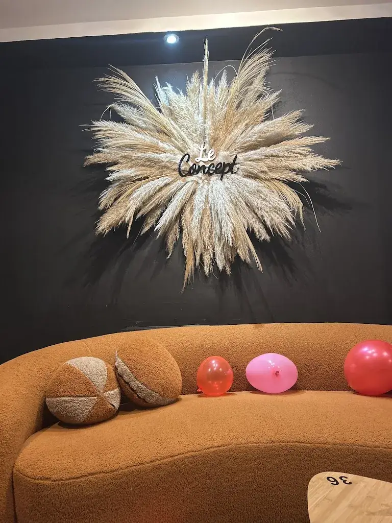 Andréa Ho_Le Concept_Montbéliard_review