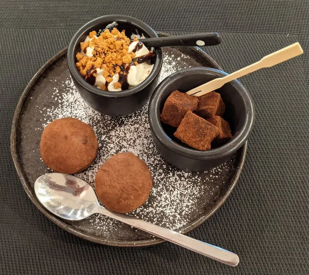 Thiemo Grohnert_MARU まる_Montbéliard_review