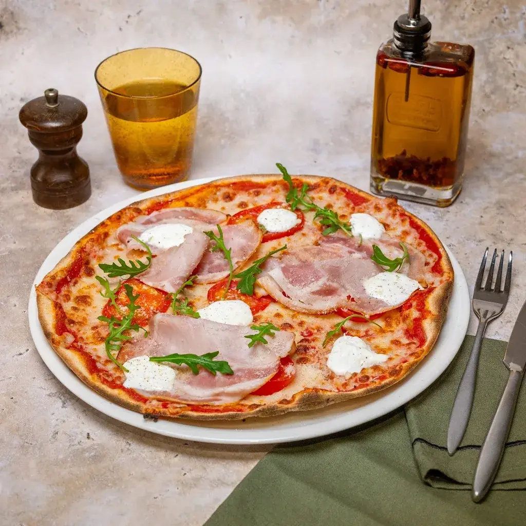 Signorizza Pizzeria Restaurant Montbéliard_Montbéliard_slider_image_3