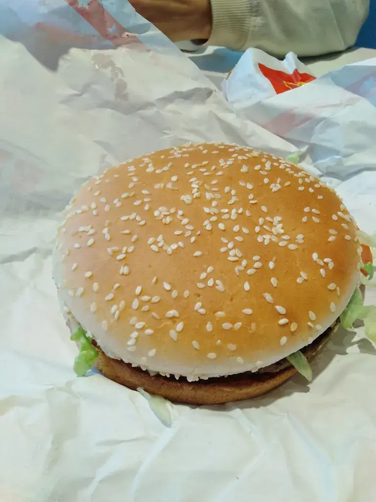 Menü_McDonald's_Avermes_Bild_3