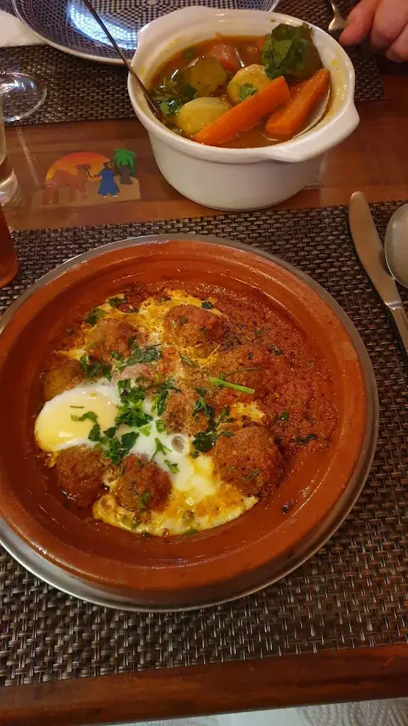 Sara J. R_La Palmeraie de Marrakech_Montbéliard_review