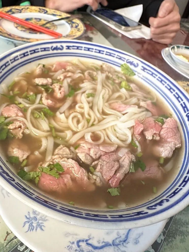 Kyeong min Jang_Aux Trois Bonheurs_Montbéliard_review