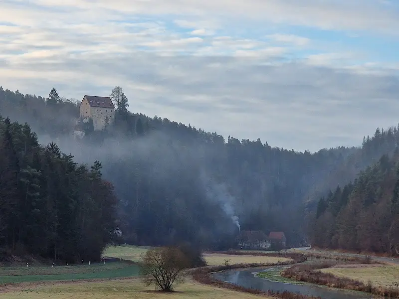 Niels Revers_Café & Pension Krems_Waischenfeld_avis