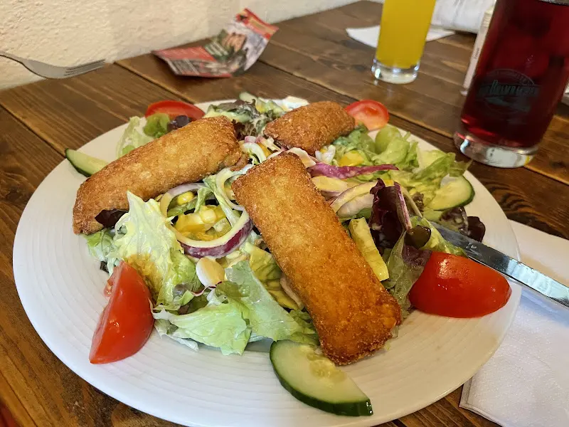 Gutsschenke Burg Rabenstein_Ahorntal_slider_image_2