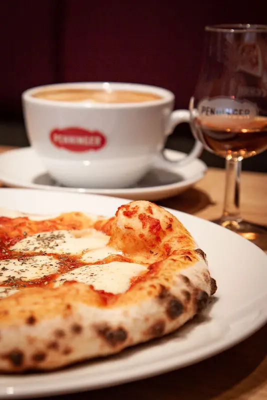 Schrot und Spelzen - das Pizza-Café bei Penninger_Waldkirchen_slider_image_2