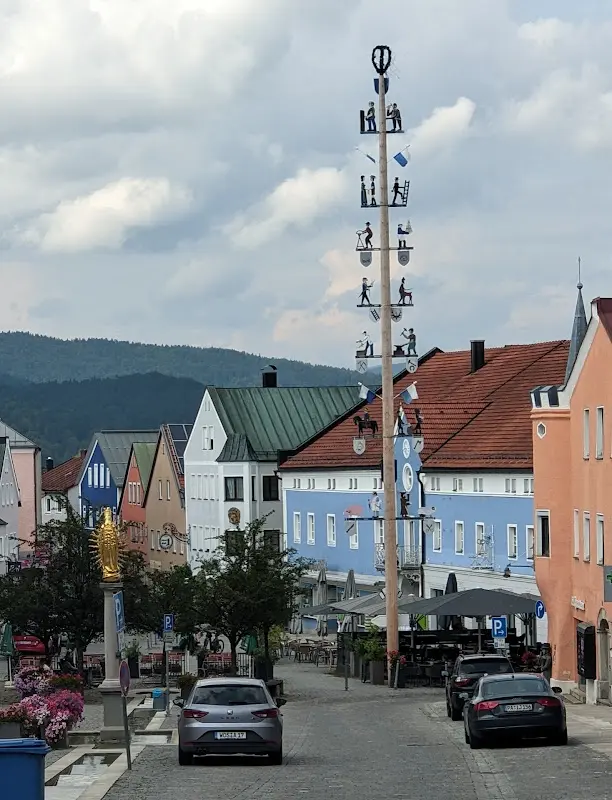 11 “‪Citizen 11‬” SBTN_Herzstück Waldkirchen 4 Sterne Hotel - BAR - Restaurant_Waldkirchen_review