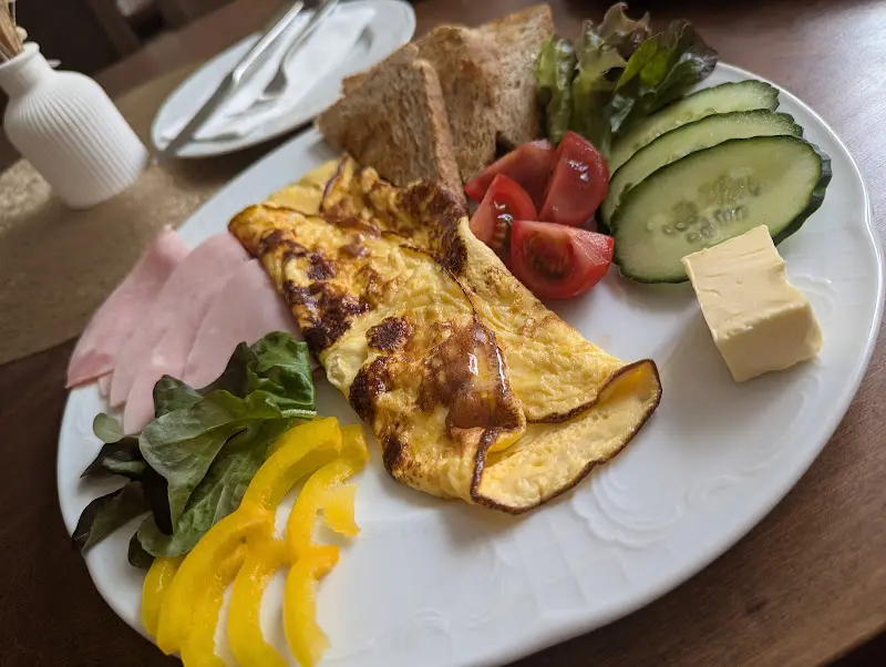 Martina Maier_Café NatKa_Waldsassen_review