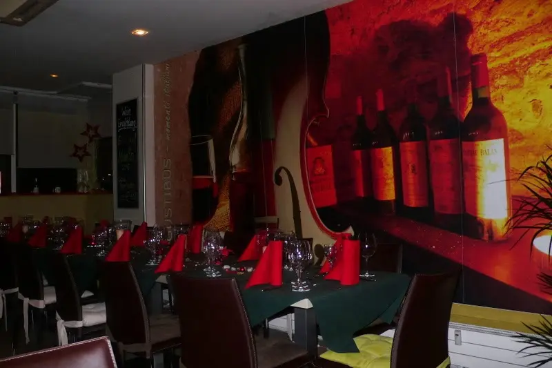 DeGUSTIBUS - momenti italiani Ristorante • Café • Vinothek in Waldkraiburg restaurant in Waldkraiburg