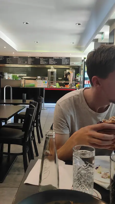 SELAM Restaurant_Waldkraiburg_slider_image_2