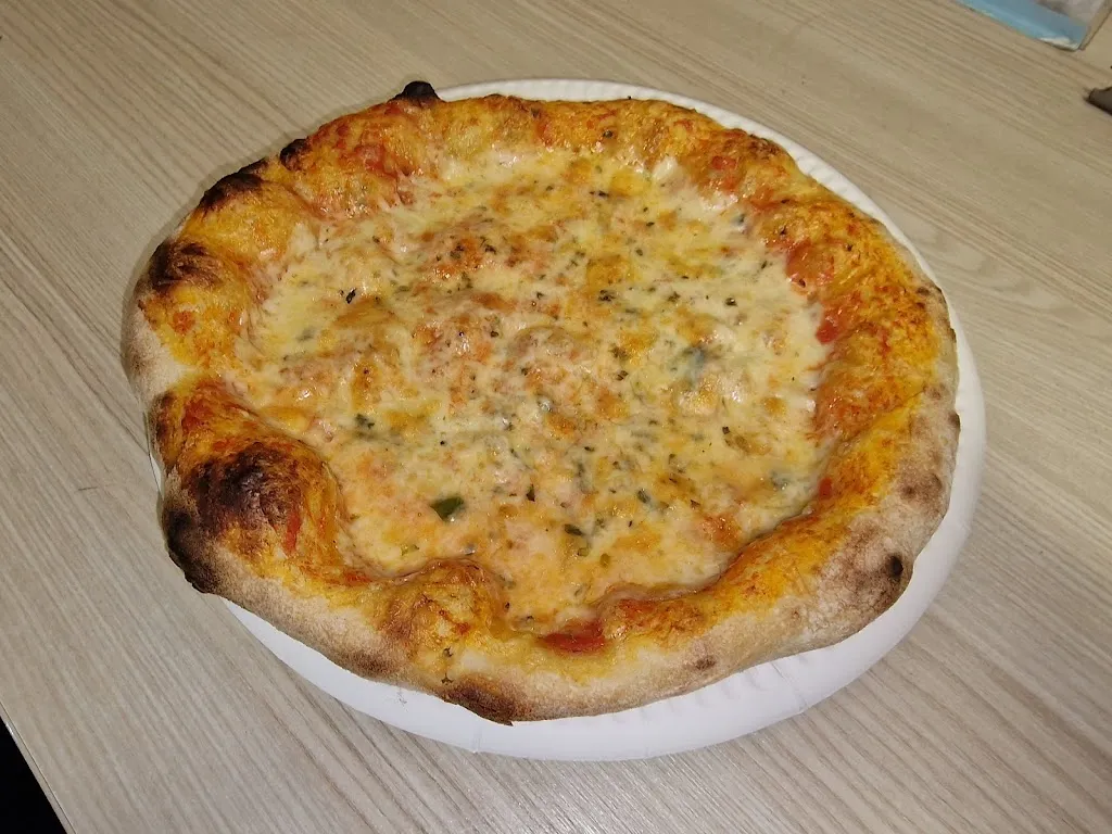 Menu_Pizza Tramonto_Bempflingen_immagine_5