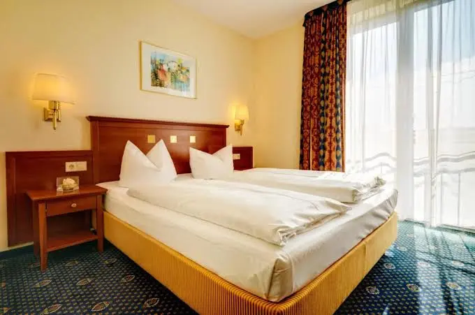 Landhotel Hallnberg_Walpertskirchen_slider_image_3