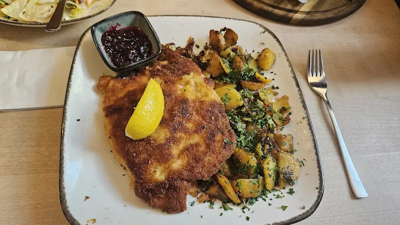 Gaststätte Zum Oberen Krieger_Isar_slider_image_2