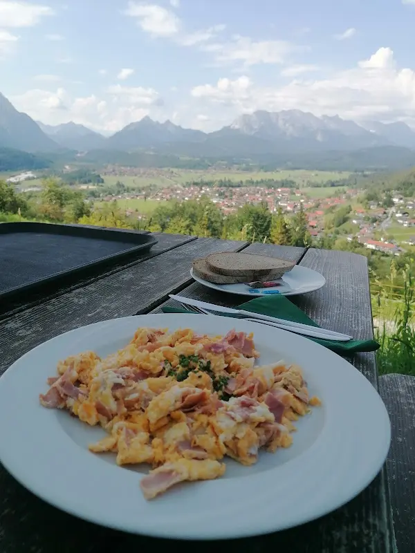 Birgit Q_Maxhütte_Wallgau_review