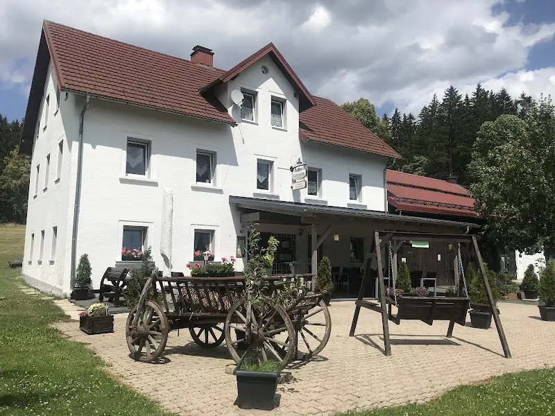 Wirtshaus Grassemann Inh. Reinhard Zembsch_Warmensteinach_slider_image_2