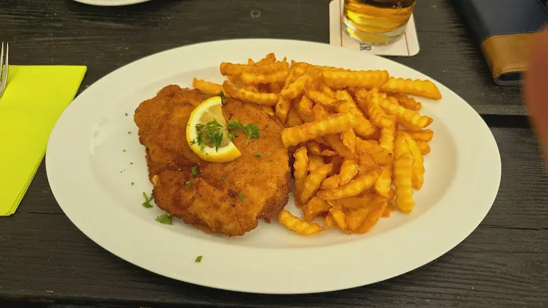 Wirtshaus Grassemann Inh. Reinhard Zembsch_Warmensteinach_slider_image_3