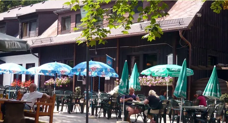 Waldrasthaus Karches ristorante a Bischofsgrün