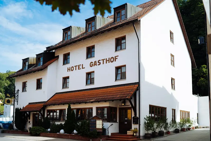 Hotel Gasthof Reiter Bräu restaurant in Wartenberg