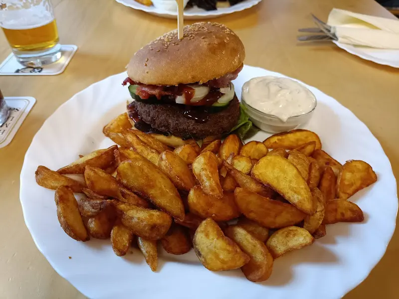 Gaststätte Rumpelkammer - Alexander Warmuth_Werneck_slider_image_3