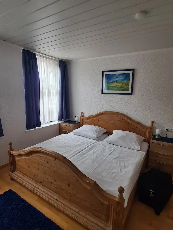 Burger Café Pension_Weibersbrunn_slider_image_2