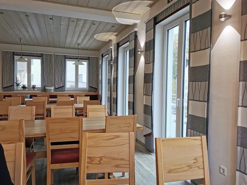 Gasthaus Linde Neubronn_Weihenzell_slider_image_3