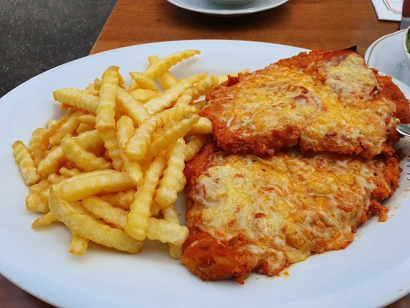 Restaurant Manuela_Weiherhammer_slider_image_2