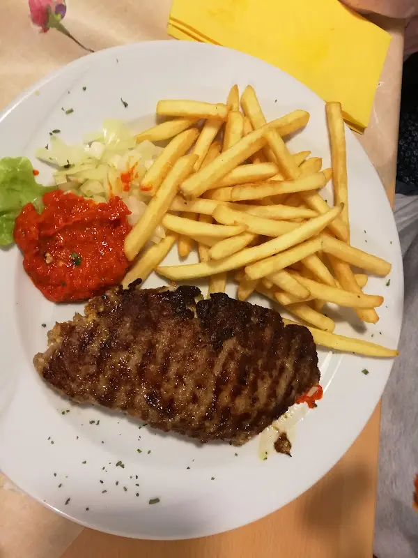 Jahnturnhalle Weilbach Restaurant_Main_slider_image_3