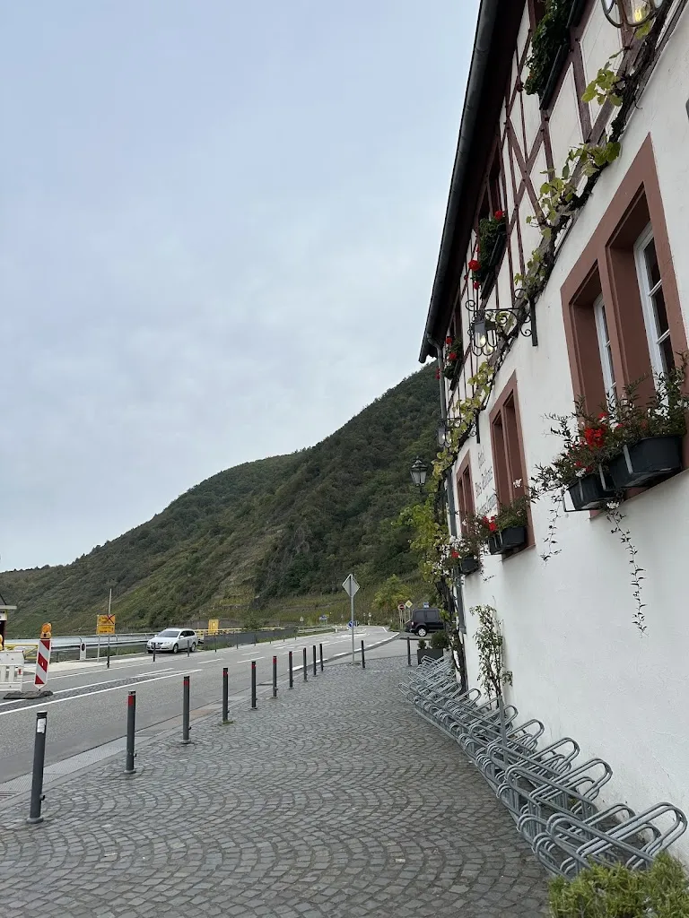 Ahu_Altes Zollhaus_Beilstein_avis