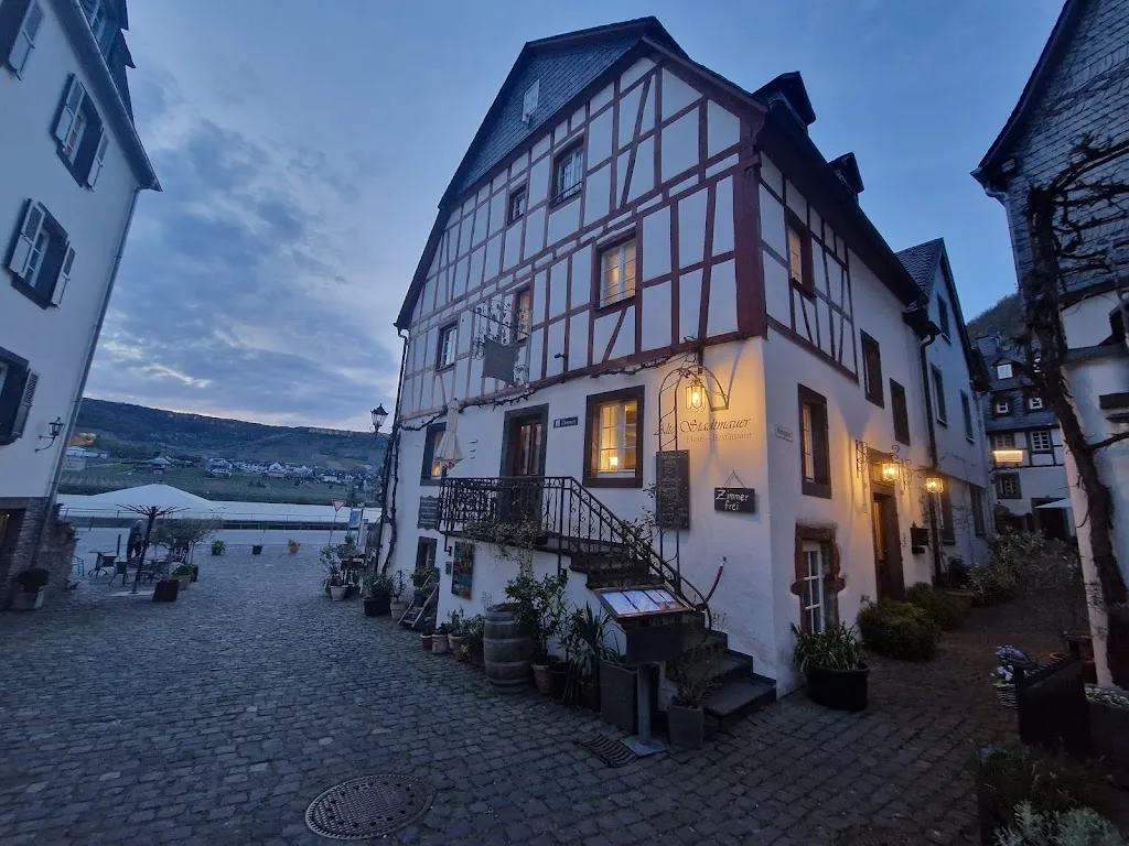 Stig Børsen Hansen_Alte Stadtmauer_Beilstein_recensione