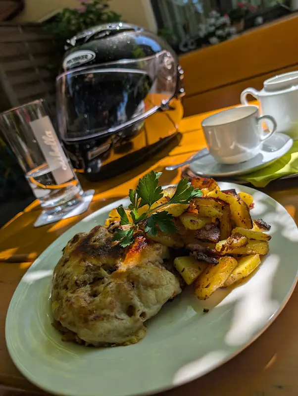 Gaststätte zur Burgruine - Fam. Stumpf_Weißdorf_slider_image_2