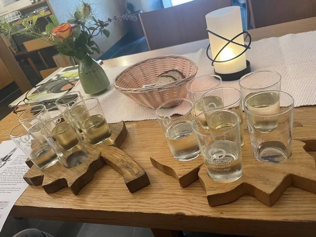 Menu_Vinothek Weingut Otto Görgen_Beilstein_image_7