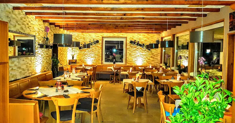 Ristorante Pizzeria Zum fliegenden Bauern restaurant in Weißensberg