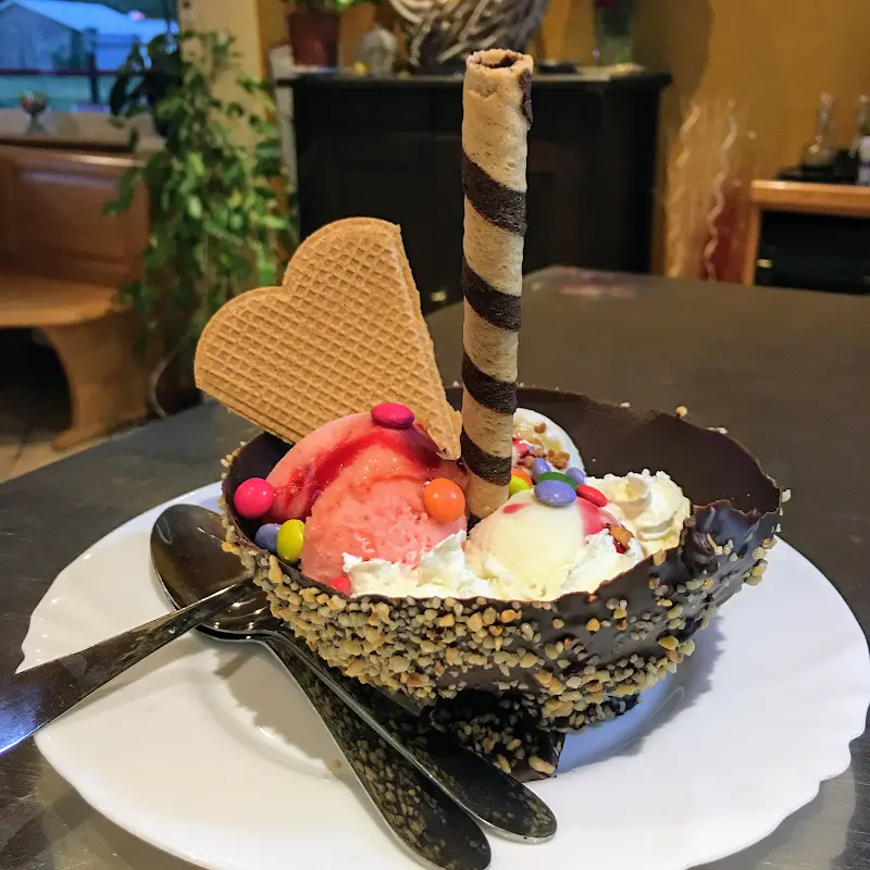 Ristorante Pizzeria Zum fliegenden Bauern_Weißensberg_slider_image_3