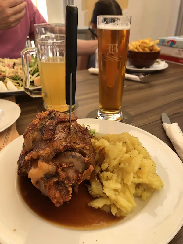 Jenny Song_Barfüßer Hausbrauerei Weissenhorn_Weißenhorn_review