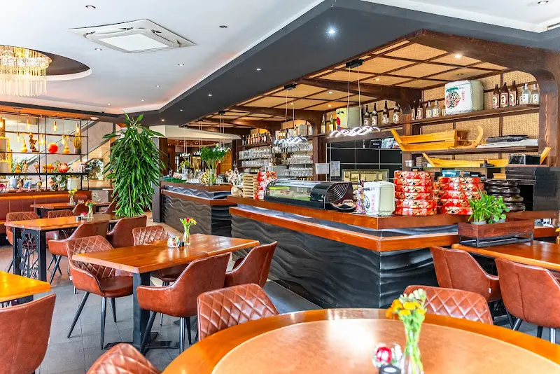 Mai Garden Rheinpark Restaurant restaurant in Rhein