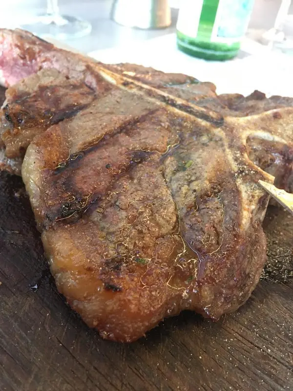 Hedley Snyman_Mendoza Steakhouse_Rhein_review