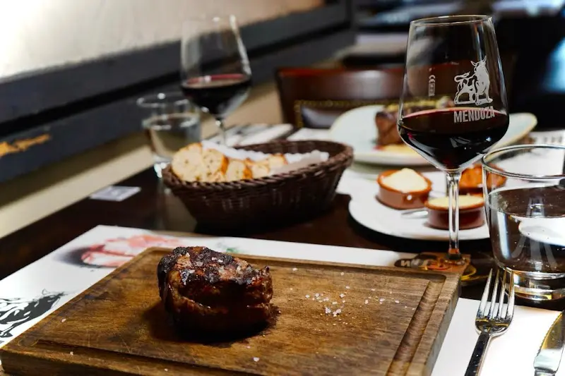 Mendoza Steakhouse_Rhein_slider_image_3