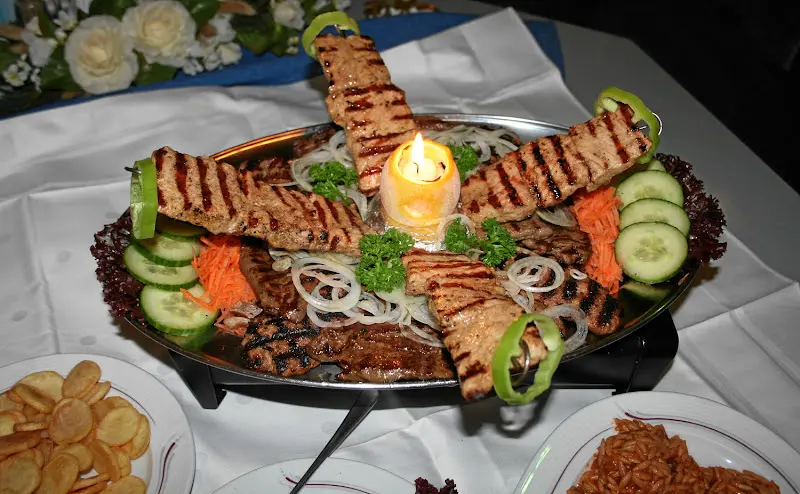 Restaurant Axion-Delphi_Rhein_slider_image_2