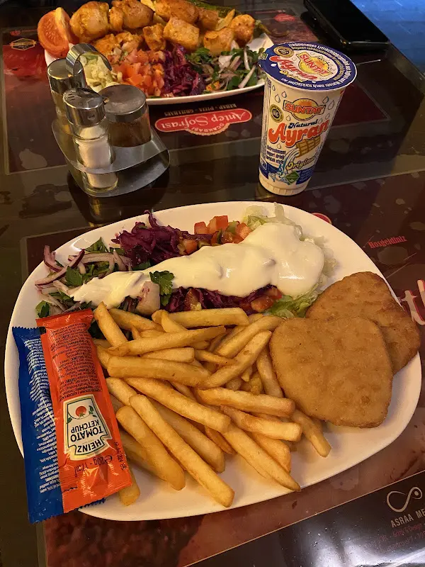 María José Vigueras_Antep Sofrasi_Rhein_review