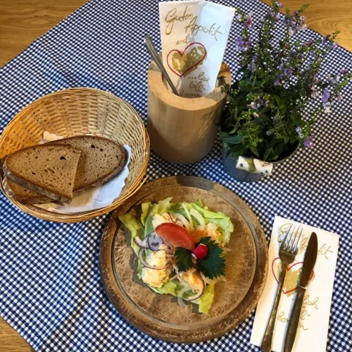 Brotzeitstube MAX mit Dorfladen_Weißenstadt_slider_image_2