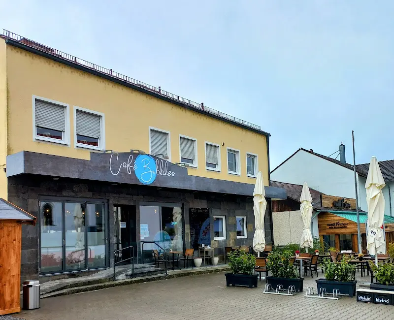 Ralf Pupkes_Café Bubbles_Wenzenbach_reseña