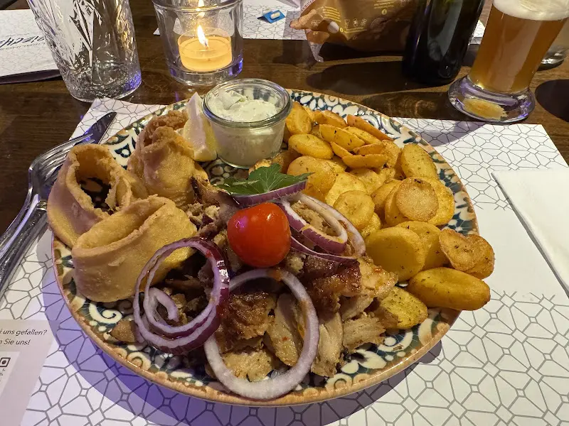 Lieblings Grieche - Restaurant • Café • Hotel_Wemding_slider_image_3